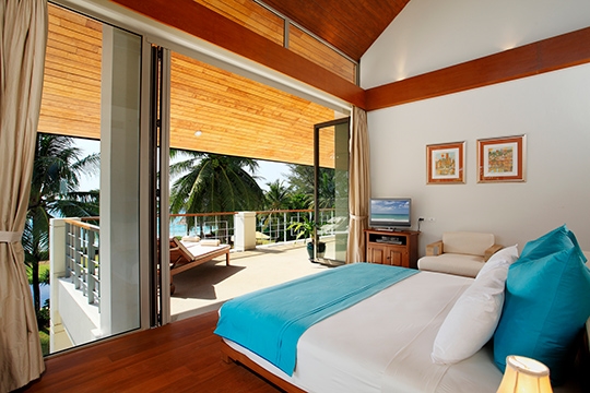 Tropical bedroom outlook
